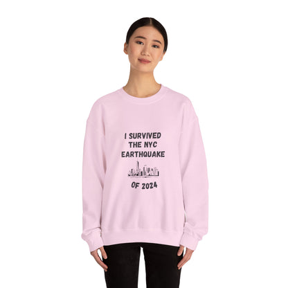 " I Survived The NYC Earthquake" Heavy Blend™ Crewneck Sweatshirt  (Unisex)